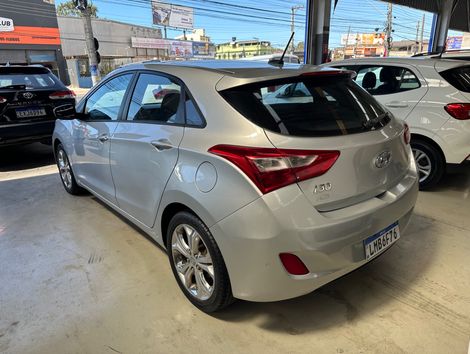 Hyundai i30 1.8 16V Aut. 5p