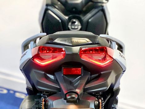 YAMAHA XMAX 250 ABS