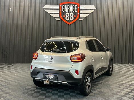 Renault KWID OUTSIDER 1.0 Flex 12V 5p Mec.