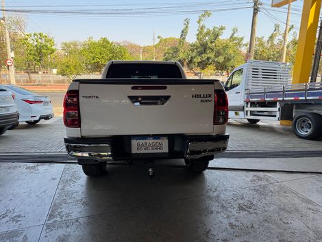 Toyota Hilux CD SRV 4x4 2.8 TDI Diesel Aut.