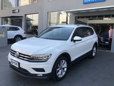 VolksWagen TIGUAN Allspac Comf 250 TSI 1.4 Flex