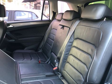 VolksWagen TIGUAN Allspac Comf 250 TSI 1.4 Flex