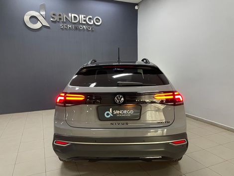 VolksWagen Nivus Highline 1.0 200 TSI Flex Aut.