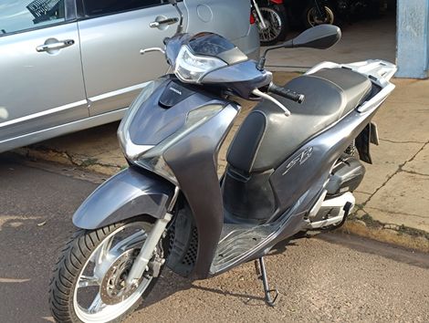 HONDA SH 150i/DLX