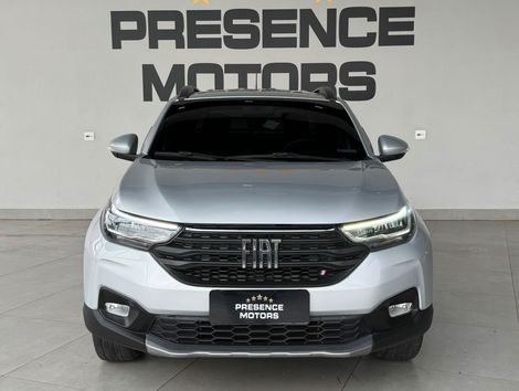 Fiat Strada Volcano 1.3 Flex 8V CD