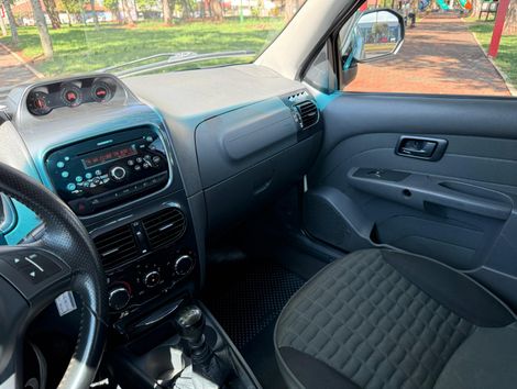 Fiat Strada Adventure1.8/ 1.8 LOCKER Flex CD