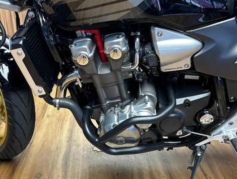 HONDA CB1300 SUPER FOUR