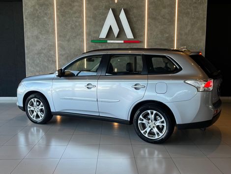 Mitsubishi OUTLANDER 2.0 16V 160cv Aut.