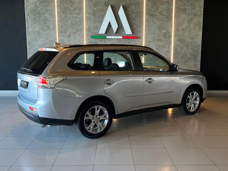 Mitsubishi OUTLANDER 2.0 16V 160cv Aut.