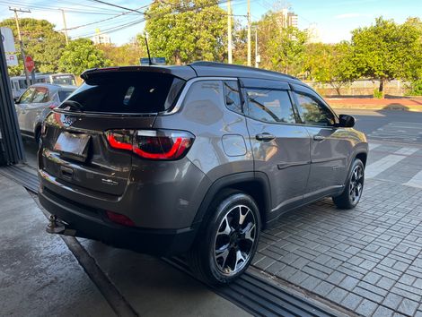 Jeep COMPASS LONGITUDE 2.0 4x2 Flex 16V Aut.