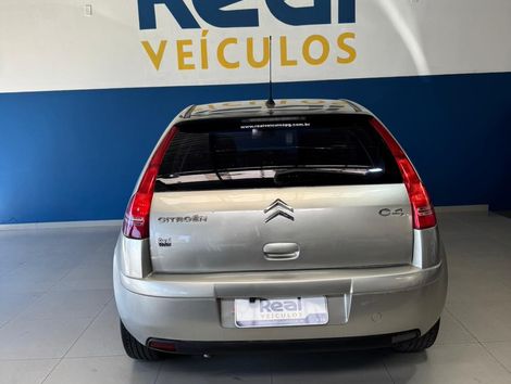 Citroën C4 GLX 2.0 Flex 16V 5p Mec.