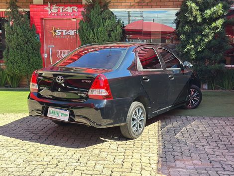 Toyota ETIOS PLATINUM Sed. 1.5 Flex 16V 4p Aut.