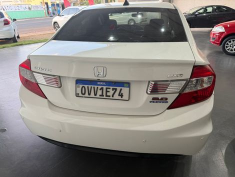 Honda Civic Sedan LXR 2.0 Flexone 16V Aut. 4p