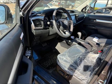 Toyota Hilux CD SRX 4x4 2.8 TDI 16V Diesel Aut.