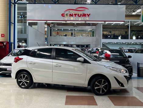 Toyota YARIS XS Connect 1.5 Flex 16V 5p Aut.