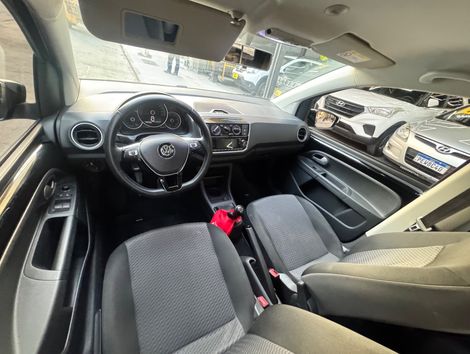 VolksWagen up! move 1.0 TSI Total Flex 12V 5p