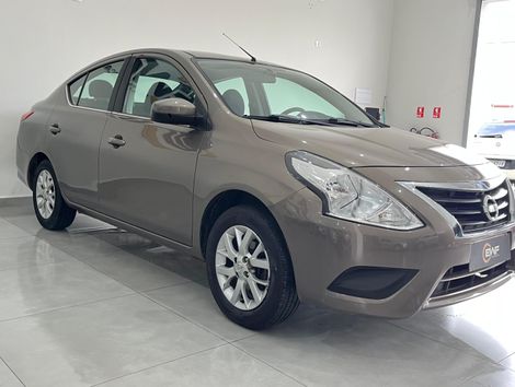 Nissan VERSA SV 1.6 16V FlexStart 4p Mec.