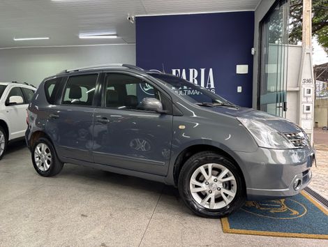 Nissan LIVINA SL 1.8 16V Flex Fuel Aut.