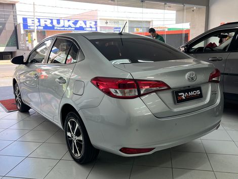 Toyota YARIS XL Live Sedan 1.5 Flex 16V 4p Aut.