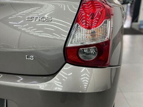 Toyota ETIOS X 1.3 Flex 16V 5p Mec.