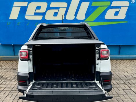 Fiat Strada Volcano 1.3 Flex 8V CD