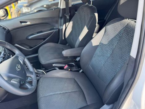 HYUNDAI 1.6 16V STYLE FLEX 4P AUTOMÁTICO