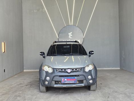 Fiat Strada Adv. M. March. 1.8 Flex 16V CD