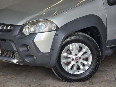 Fiat Strada Adv. M. March. 1.8 Flex 16V CD