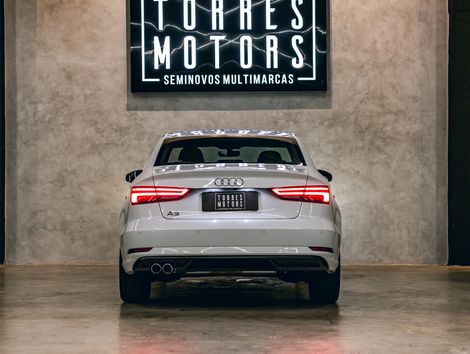Audi A3 Sed. P.Plus 1.4 25Anos Flex TFSI Tip.