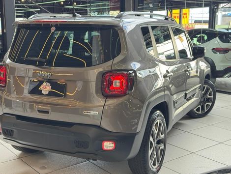 Jeep Renegade Longitude 1.8 4x2 Flex 16V Aut.