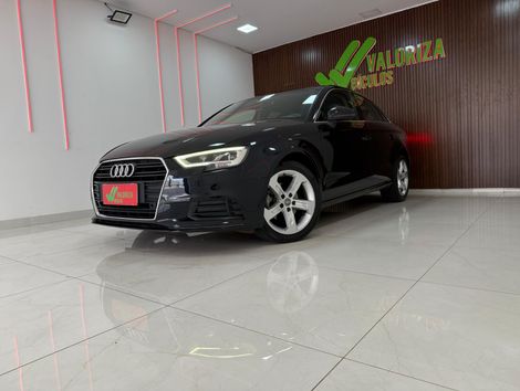 Audi A3 Sedan Prestige Plus 1.4 TFSI Flex Tip