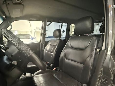 Mitsubishi Pajero TR4 2.0/ 2.0 Flex 16V 4x4 Aut.