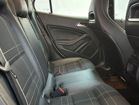 Mercedes GLA 200 Style 1.6 TB 16V/Flex Aut.