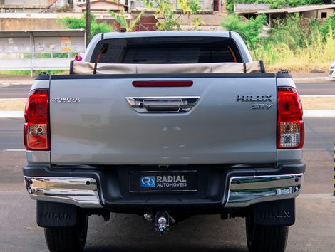 Toyota Hilux CD SRV 4x4 2.8 TDI Diesel Aut.