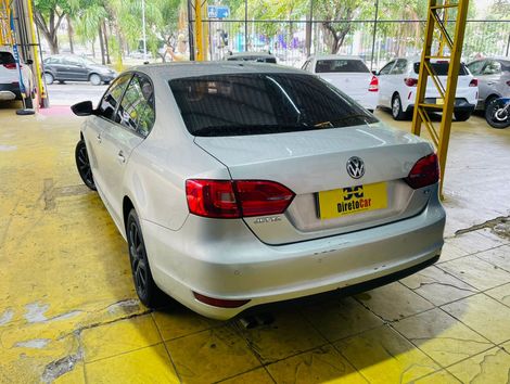 VolksWagen JETTA Comfortline 2.0 T.Flex 8V 4p Tipt.