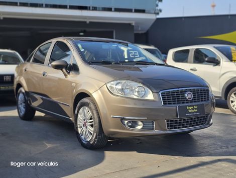 Fiat LINEA LX 1.9/ 1.8 Flex 16V Dualogic 4p