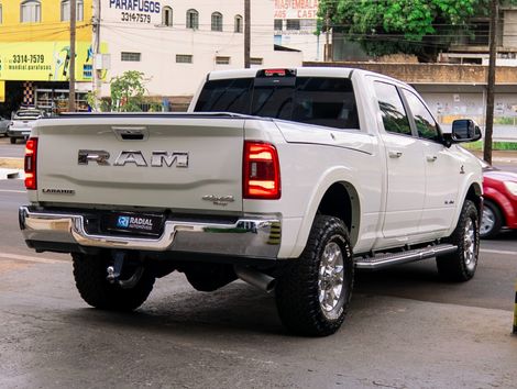 RAM 3500 LARAMIE 6.7 TB CD 4x4 Diesel