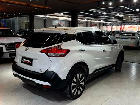 Nissan KICKS SL 1.6 16V FlexStar 5p Aut.