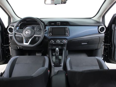 Nissan VERSA Advance 1.6 16V Flex Aut.