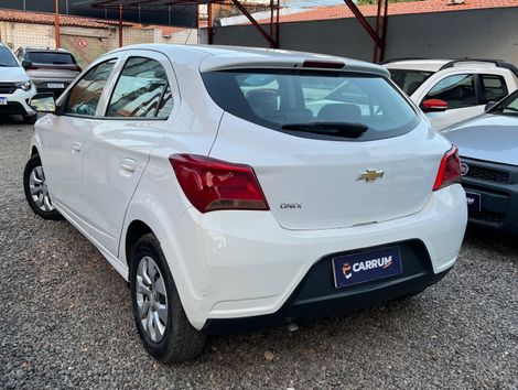 Chevrolet ONIX HATCH LT 1.0 8V FlexPower 5p Mec.