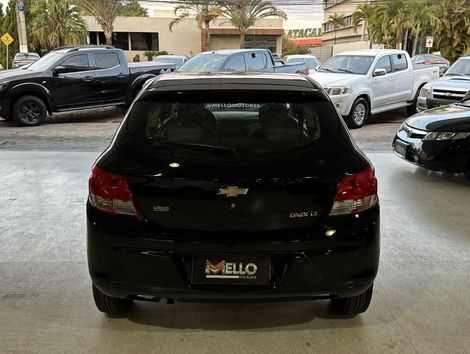 Chevrolet ONIX HATCH LT 1.0 8V FlexPower 5p Mec.