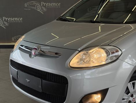 Fiat Palio ESSENCE 1.6 Flex 16V 5p