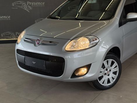 Fiat Palio ESSENCE 1.6 Flex 16V 5p