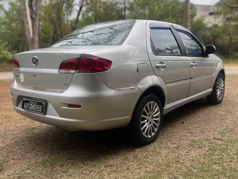 Fiat Siena ESSENCE 1.6 Flex 16V 4p
