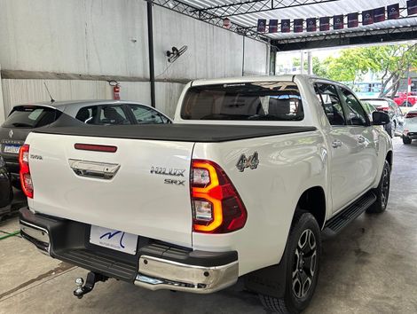 Toyota Hilux CD SRX 4x4 2.8 TDI 16V Diesel Aut.