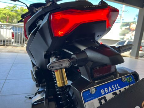 HONDA ADV 150