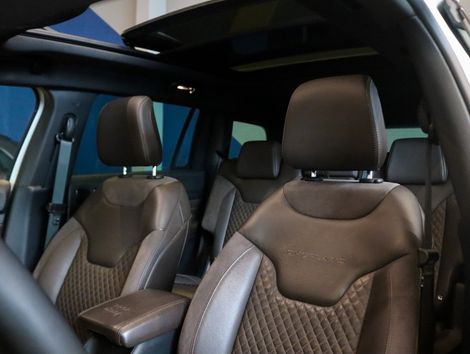 Jeep Commander Overl. TD380 2.0 4x4 Die. Aut.