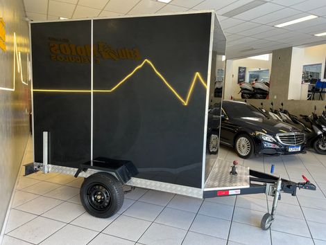 Emporio Alpina REBOQUE