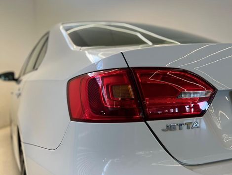 VolksWagen JETTA Comfortline 2.0 T.Flex 8V 4p Tipt.