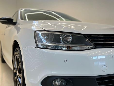 VolksWagen JETTA Comfortline 2.0 T.Flex 8V 4p Tipt.